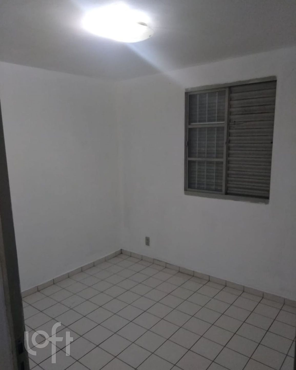 Apartamento à venda com 2 quartos, 42m² - Foto 2