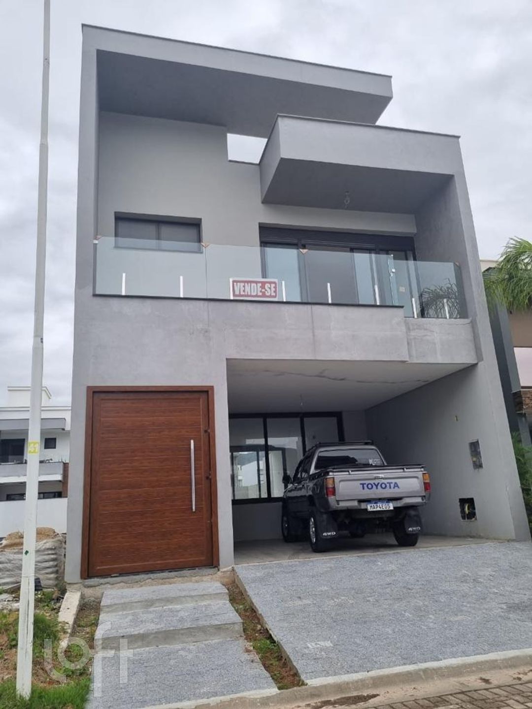 Casa à venda em Beira Rio com 193 m², 3 quartos, 1 suíte, 2 vagas