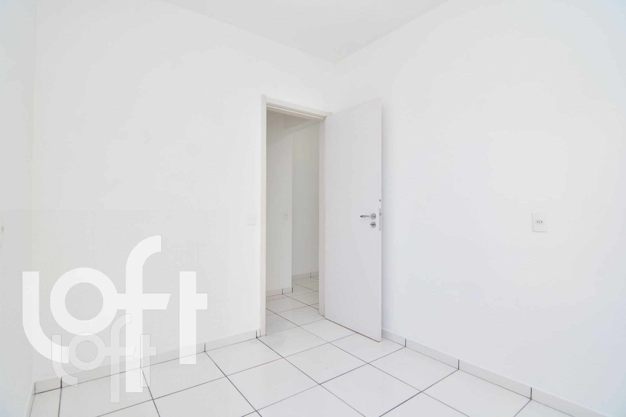 Apartamento à venda com 1 quarto, 36m² - Foto 3