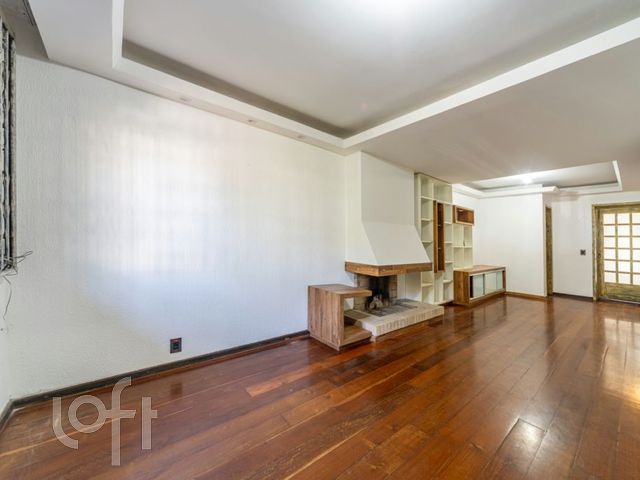 Casa em Condomínio com 179m², 4 dormitórios, 1 suíte, 2 vagas, Três Figueiras em Porto Alegre