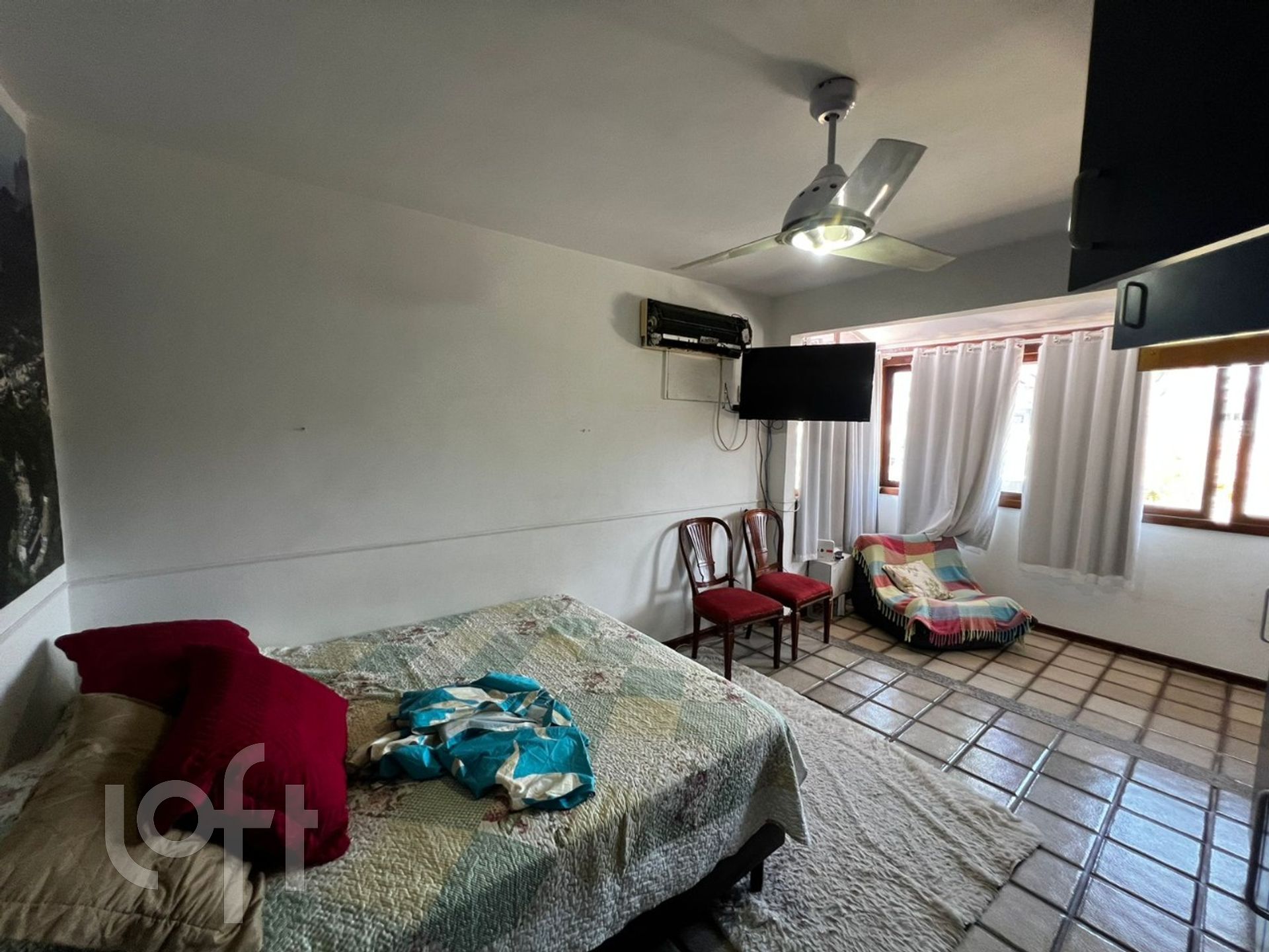 Casa à venda com 4 quartos, 320m² - Foto 32