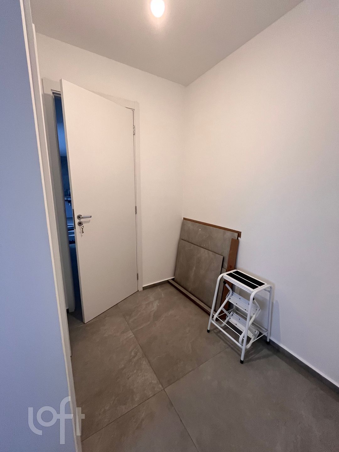 Apartamento à venda com 2 quartos, 55m² - Foto 27