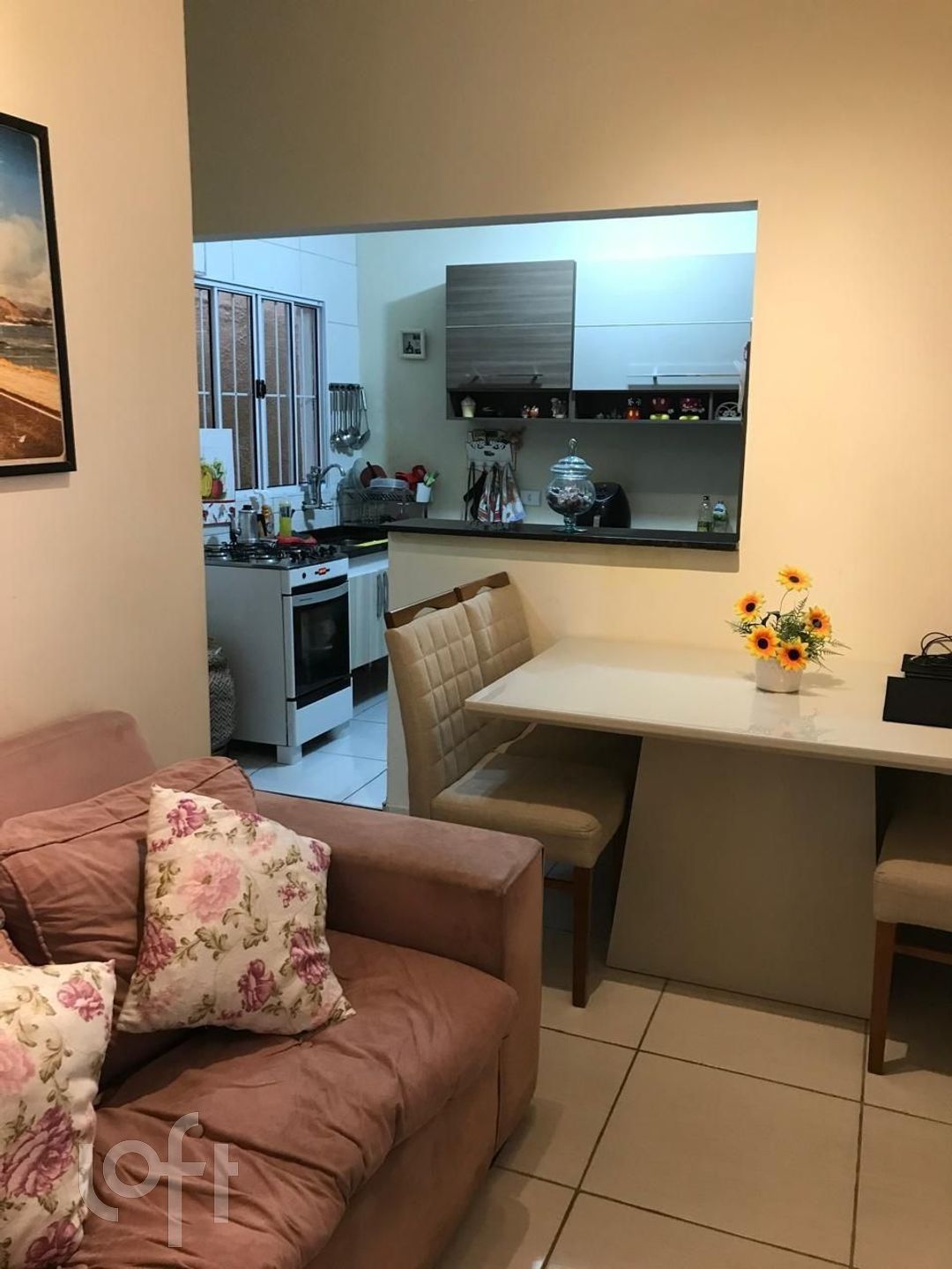 Casa à venda com 2 quartos, 115m² - Foto 1