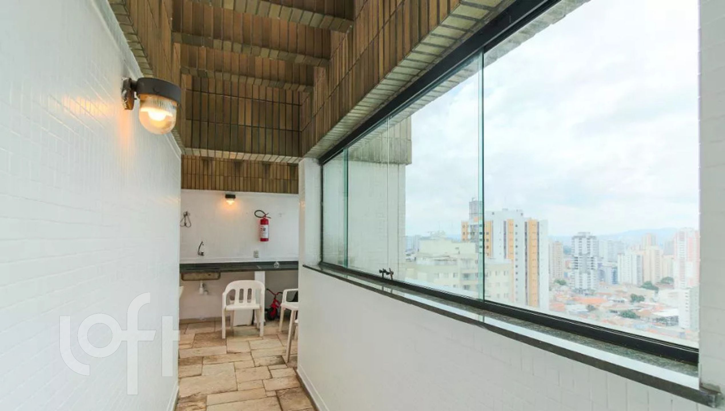 Apartamento à venda com 4 quartos, 151m² - Foto 4