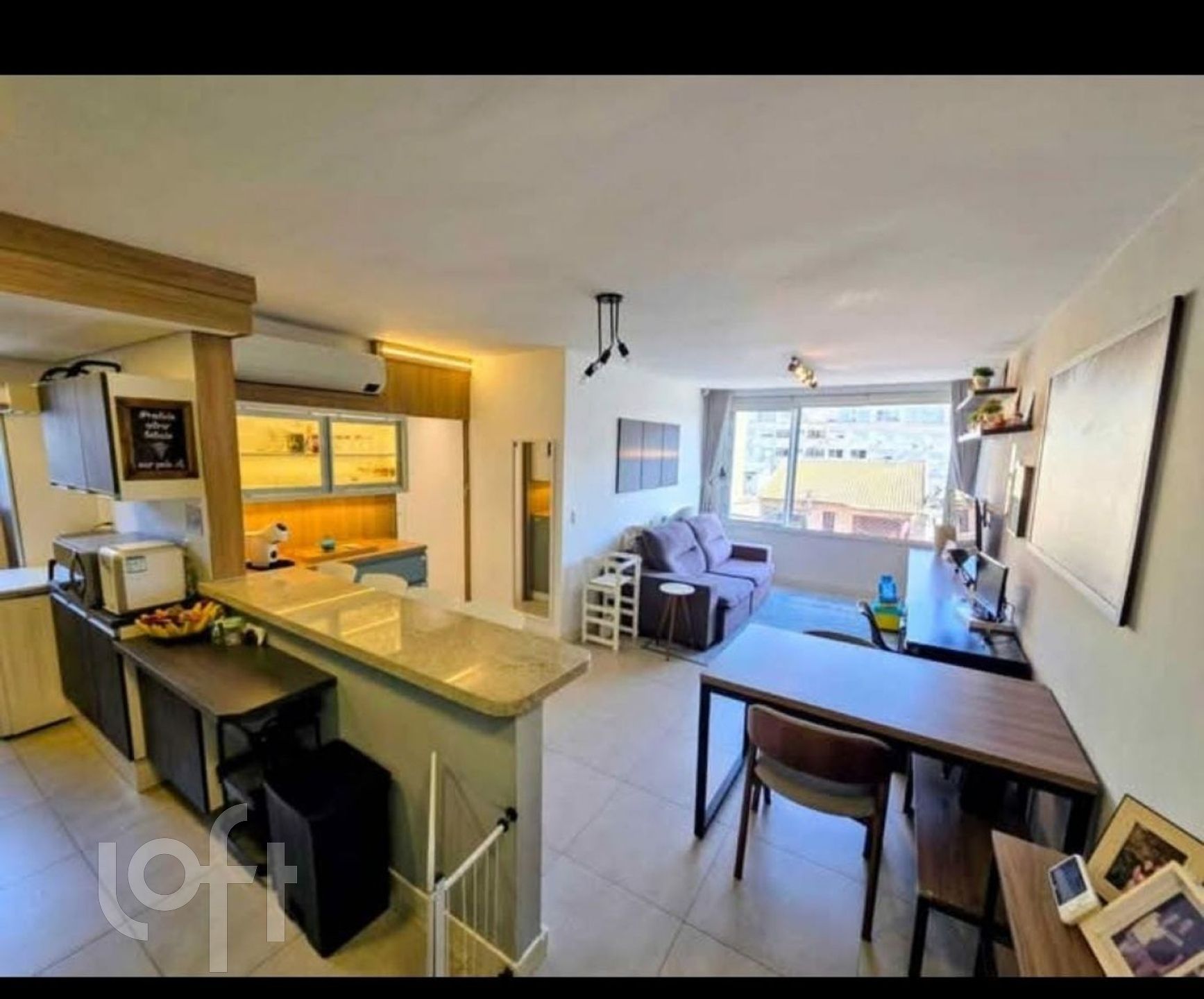 Apartamento com 70m², 2 dormitórios, 1 suíte, 2 vagas, Jardim Botânico em Porto Alegre