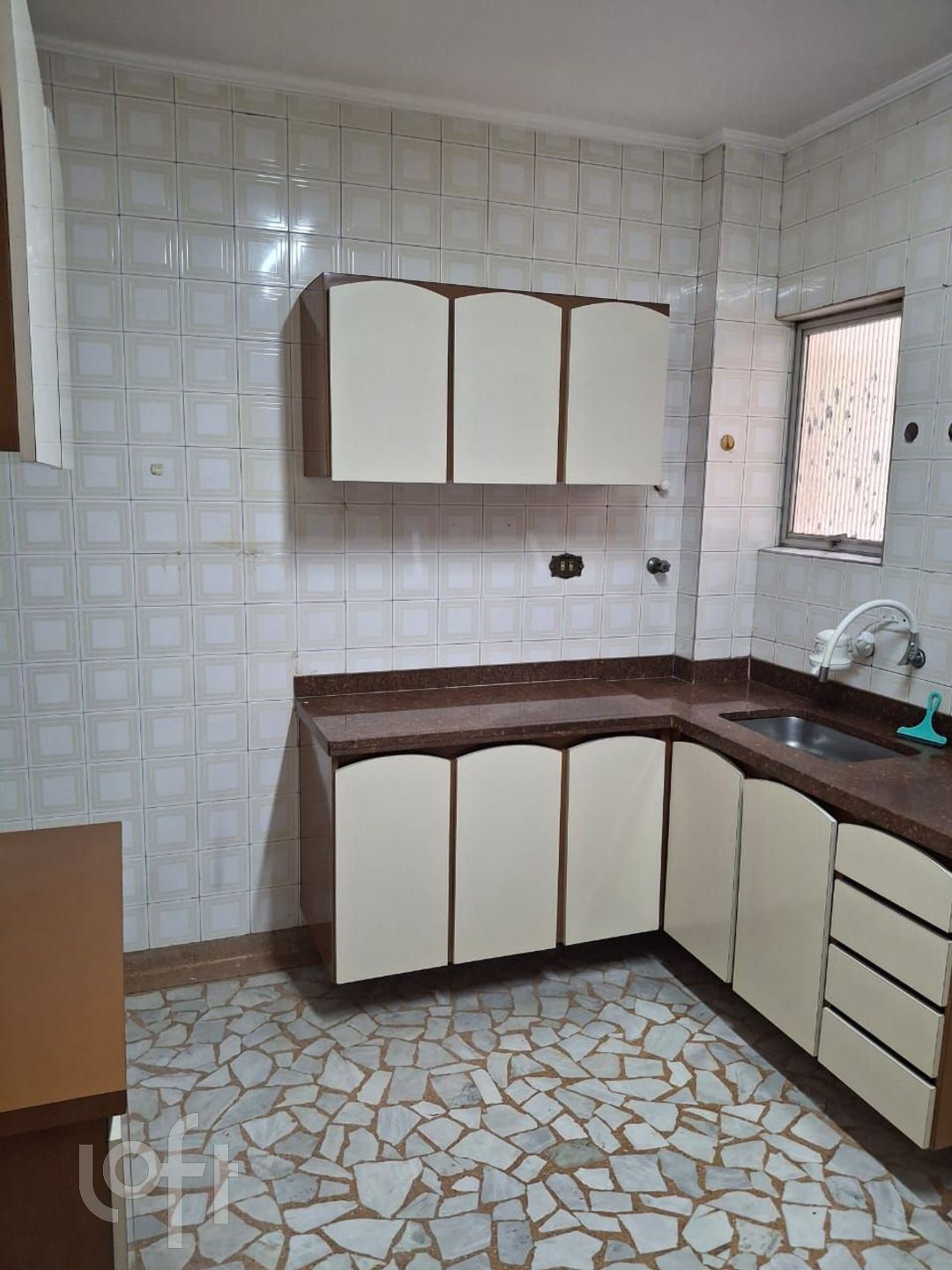 Apartamento à venda com 3 quartos, 115m² - Foto 7