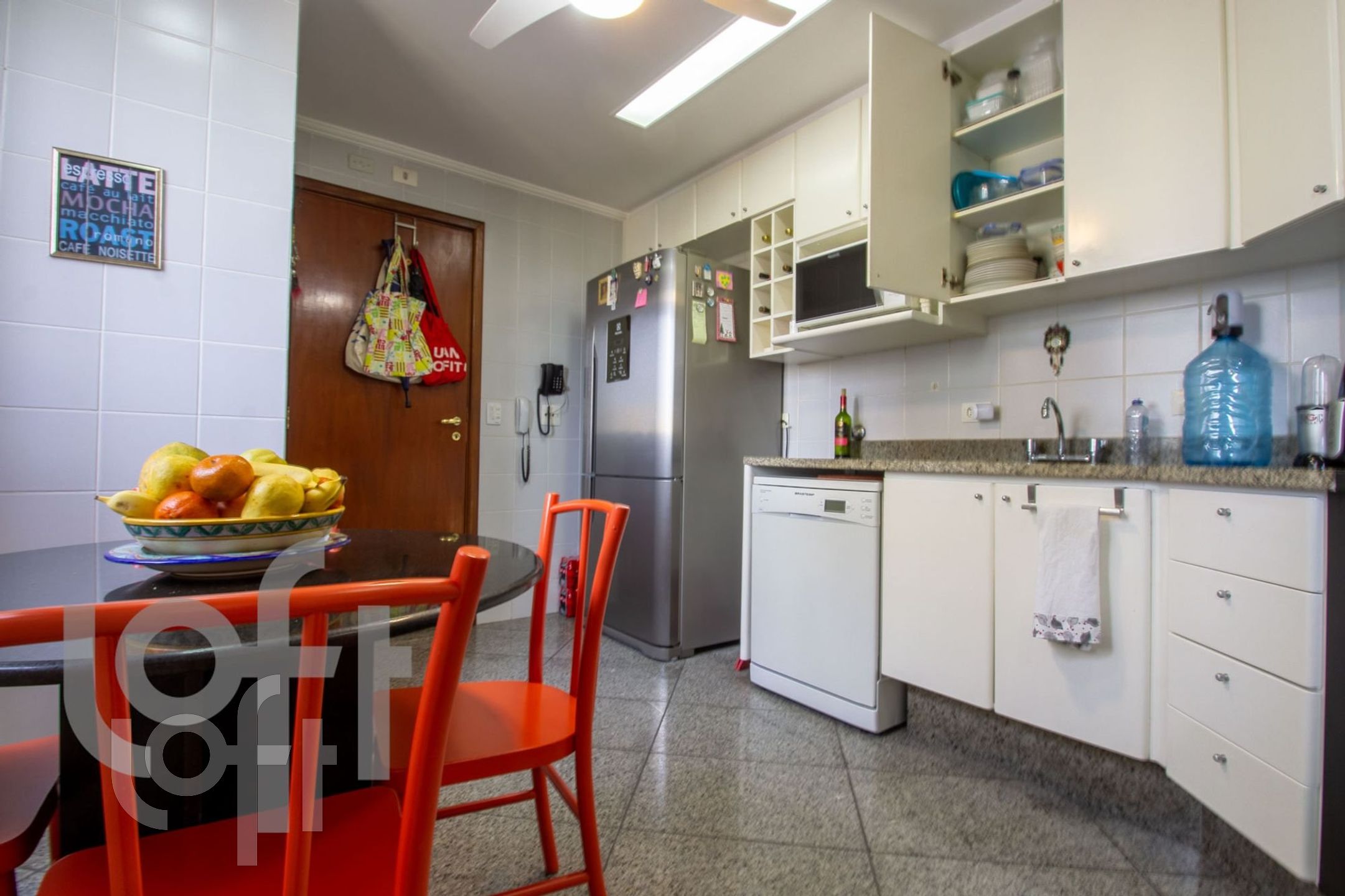 Apartamento à venda com 3 quartos, 150m² - Foto 13