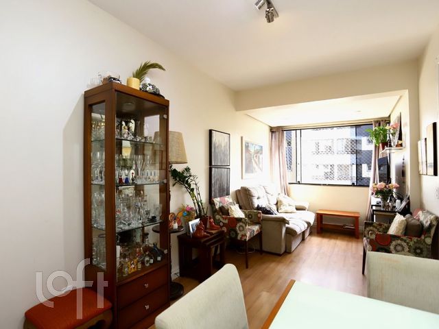 Apartamento com 73m², 3 dormitórios, 1 suíte, 1 vaga, Boa Vista em Porto Alegre