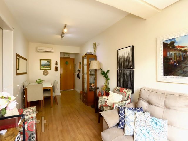 Apartamento com 73m², 3 dormitórios, 1 suíte, 1 vaga, Boa Vista em Porto Alegre