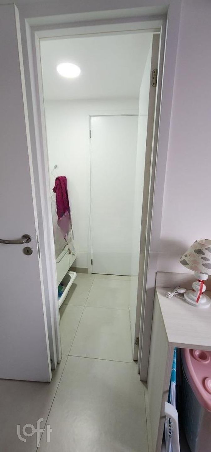 Apartamento à venda com 3 quartos, 100m² - Foto 4