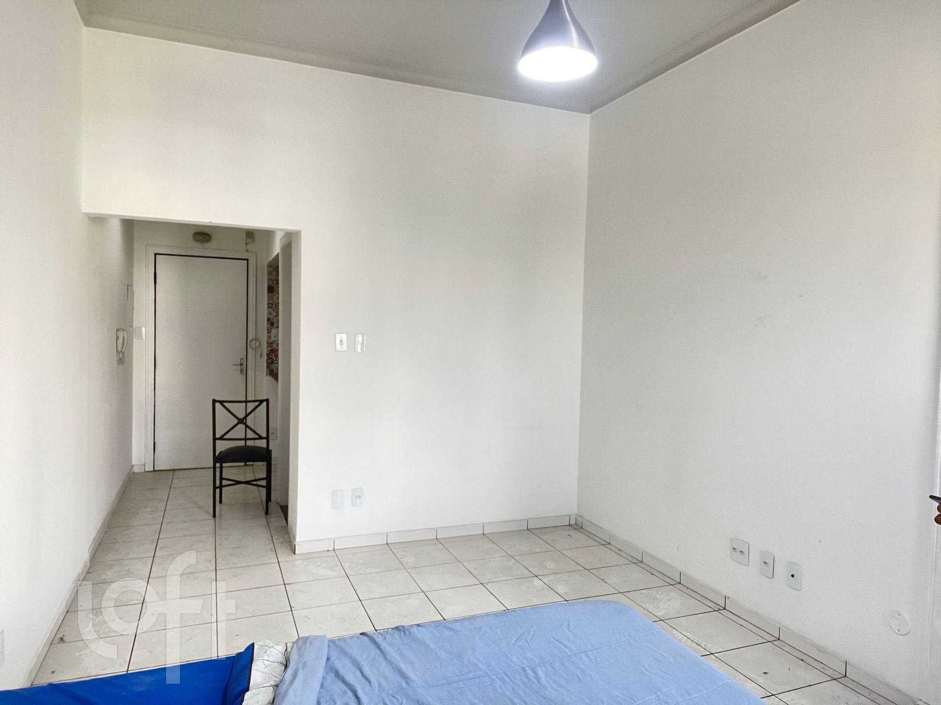 Apartamento à venda com 1 quarto, 50m² - Foto 1