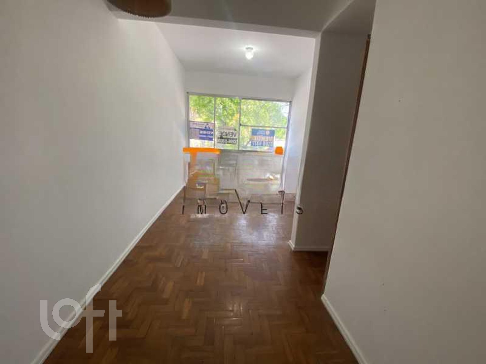 Apartamento à venda com 2 quartos, 70m² - Foto 3