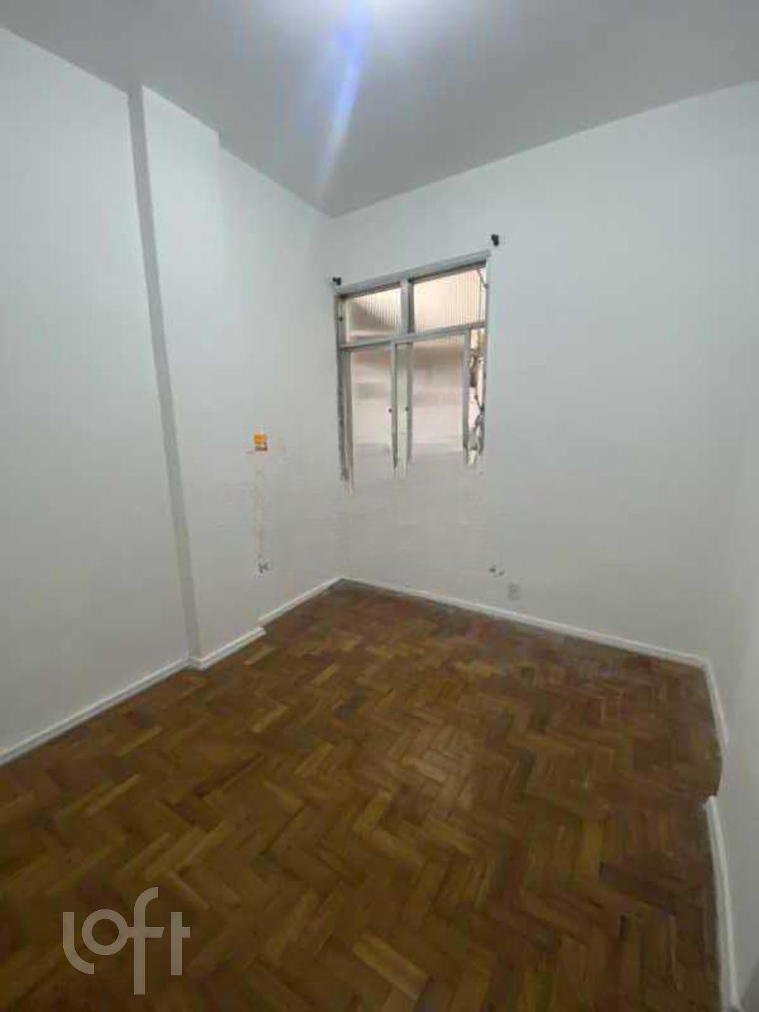 Apartamento à venda com 2 quartos, 70m² - Foto 11