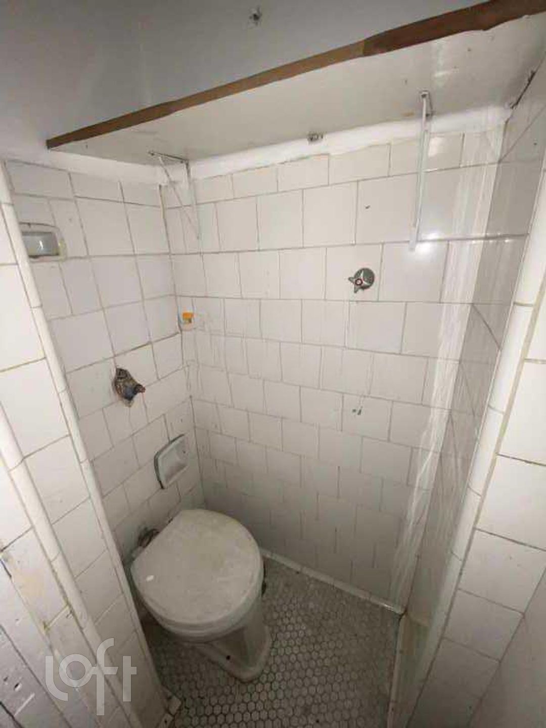 Apartamento à venda com 2 quartos, 70m² - Foto 19