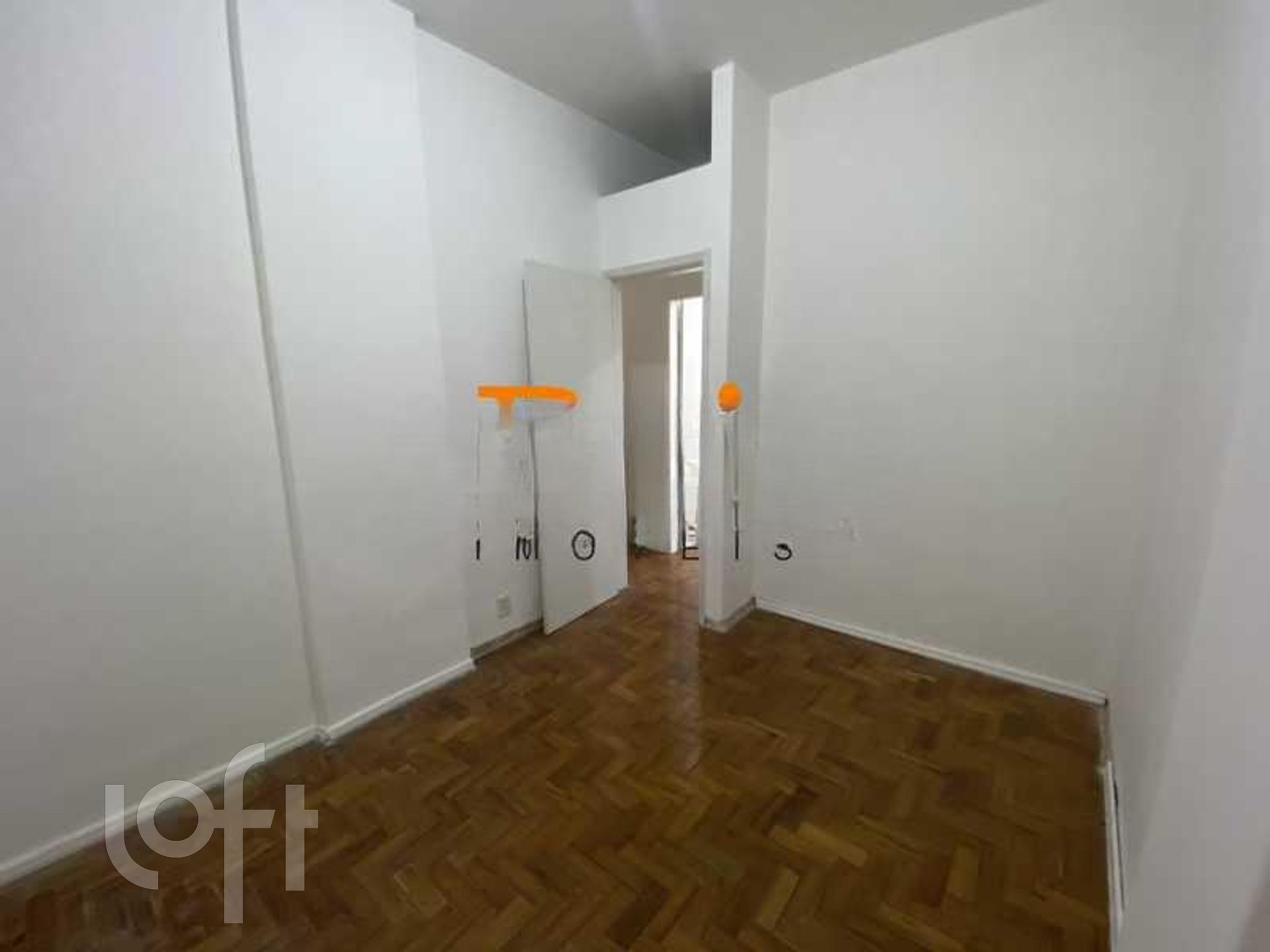 Apartamento à venda com 2 quartos, 70m² - Foto 18