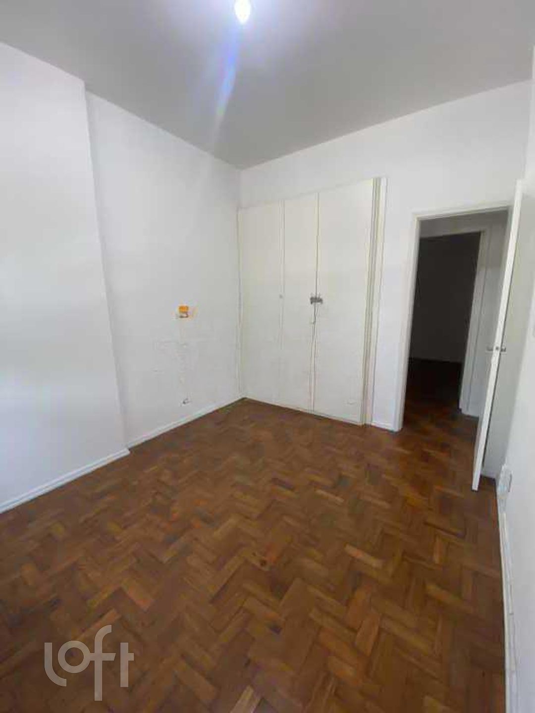 Apartamento à venda com 2 quartos, 70m² - Foto 12