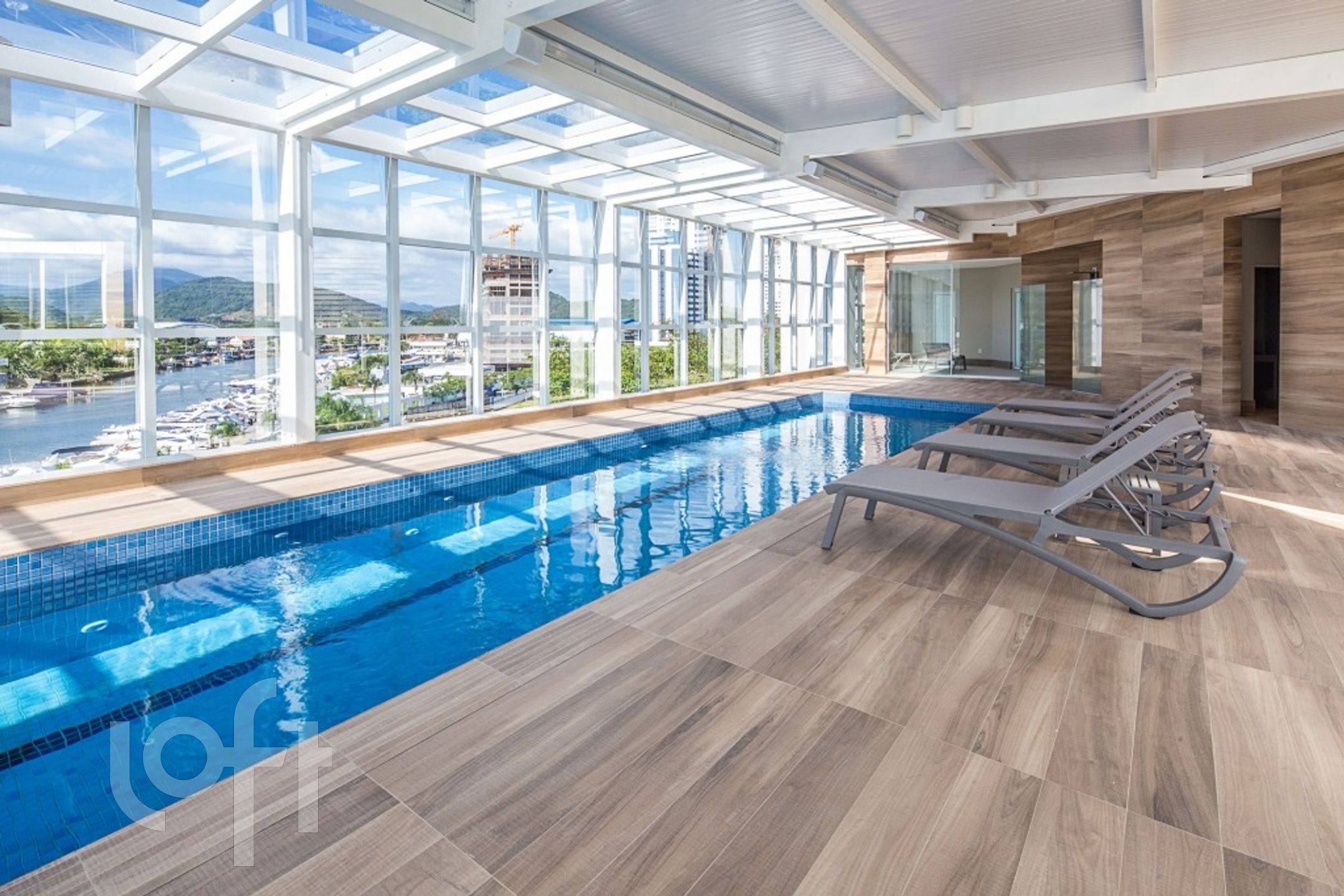 Apartamentos com 237m², 4 quartos, 4 suítes, 4 garagens, no bairro Barra Sul em Balneário Camboriú