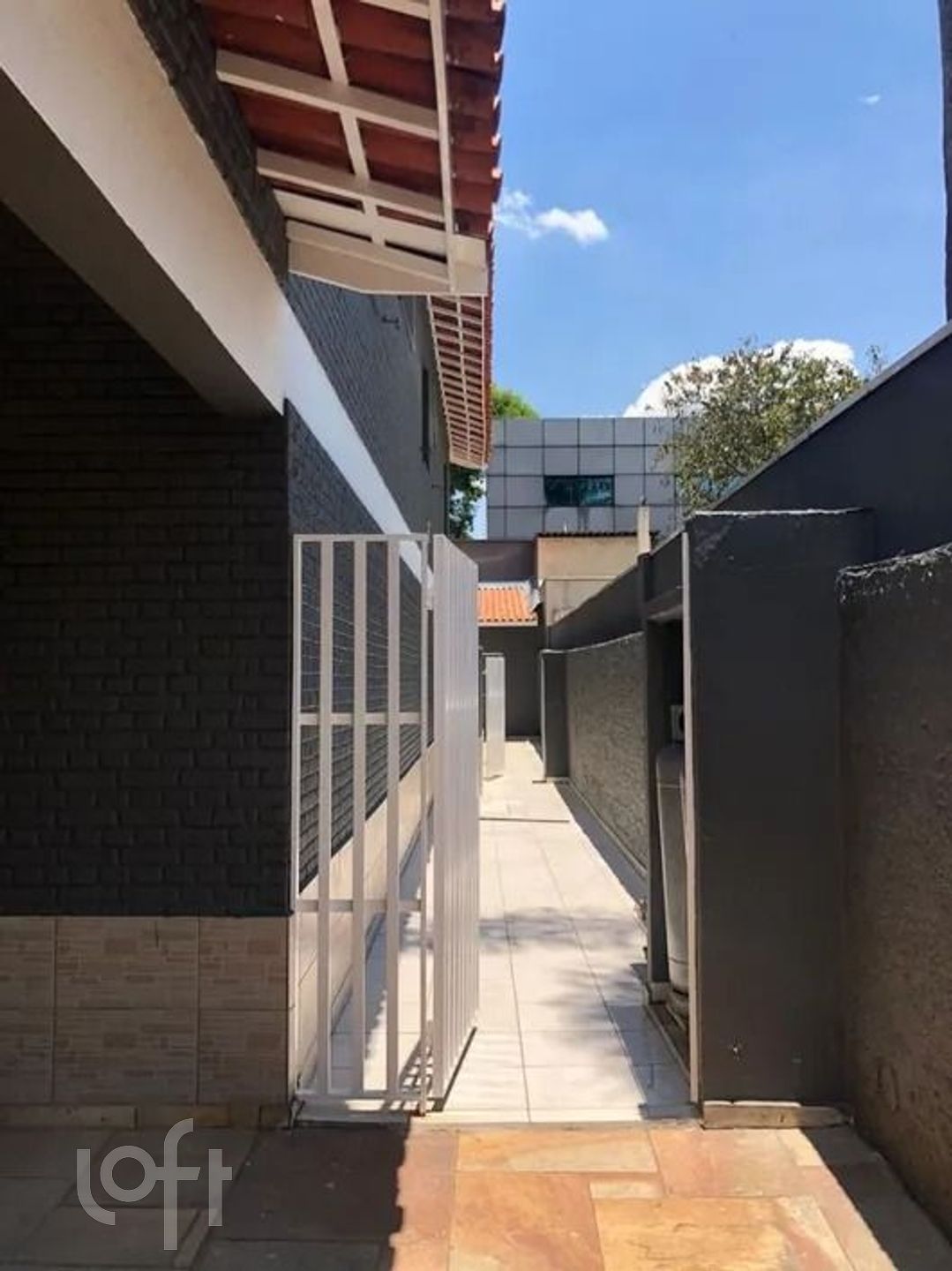 Casa à venda com 4 quartos, 450m² - Foto 5