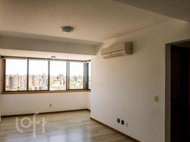 Apartamento com 75m², 2 dormitórios, 1 suíte, 2 vagas, Boa Vista em Porto Alegre