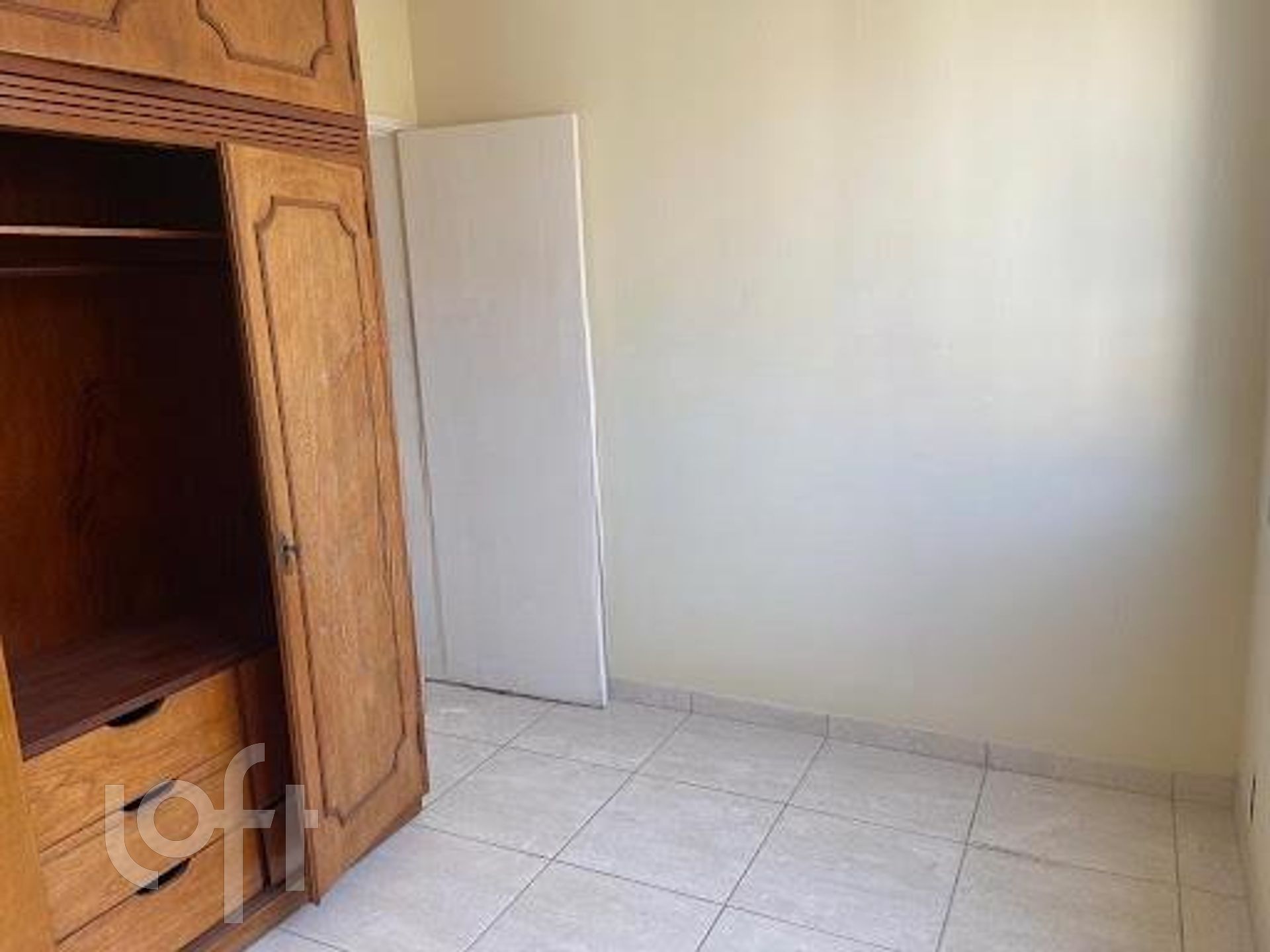 Apartamento à venda com 2 quartos, 76m² - Foto 21