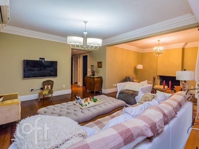 Apartamento com 458m², 3 dormitórios, 1 suíte, 3 vagas, Bela Vista em Porto Alegre