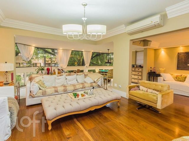 Apartamento com 458m², 3 dormitórios, 1 suíte, 3 vagas, Bela Vista em Porto Alegre