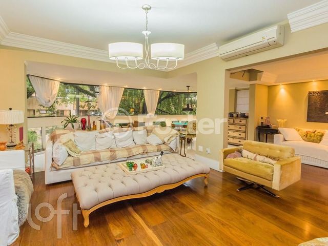 Apartamento com 458m², 3 dormitórios, 1 suíte, 3 vagas, Bela Vista em Porto Alegre