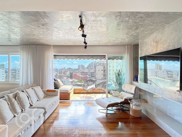 Apartamento com 122m², 3 dormitórios, 1 suíte, 1 vaga, Bela Vista em Porto Alegre