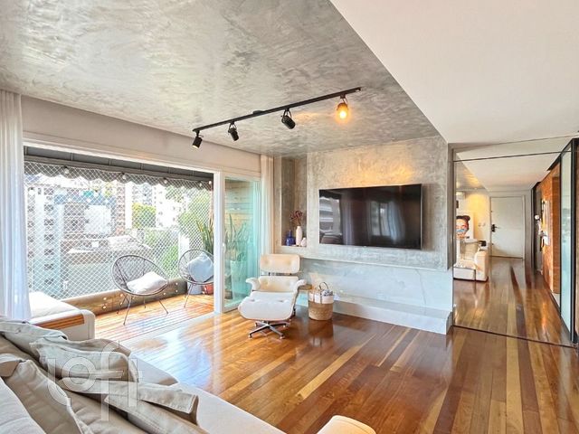 Apartamento com 122m², 3 dormitórios, 1 suíte, 1 vaga, Bela Vista em Porto Alegre