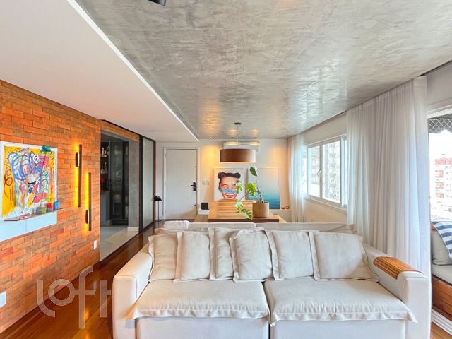 Apartamento com 122m², 3 dormitórios, 1 suíte, 1 vaga, Bela Vista em Porto Alegre