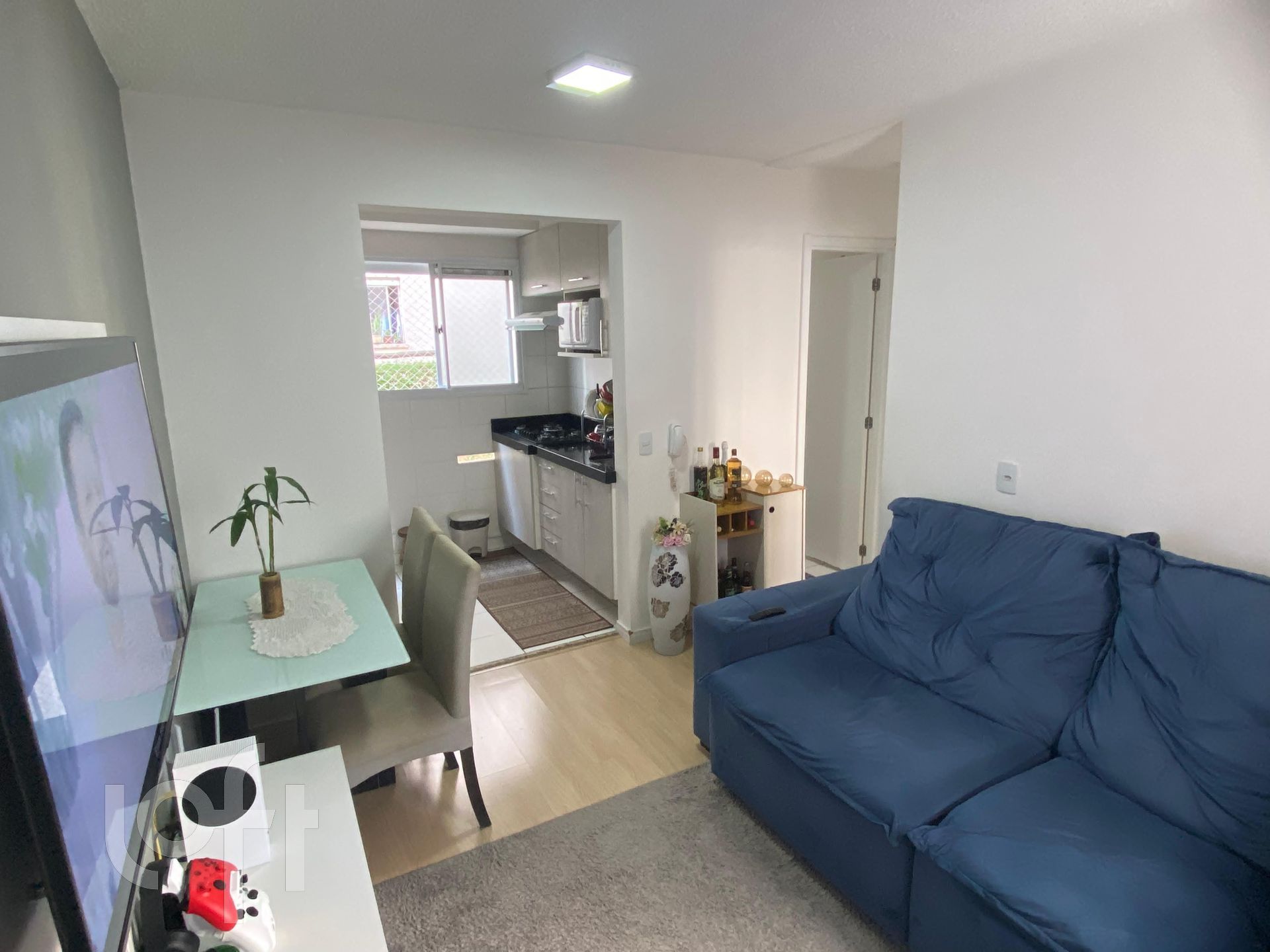 Apartamento à venda com 2 quartos, 37m² - Foto 1