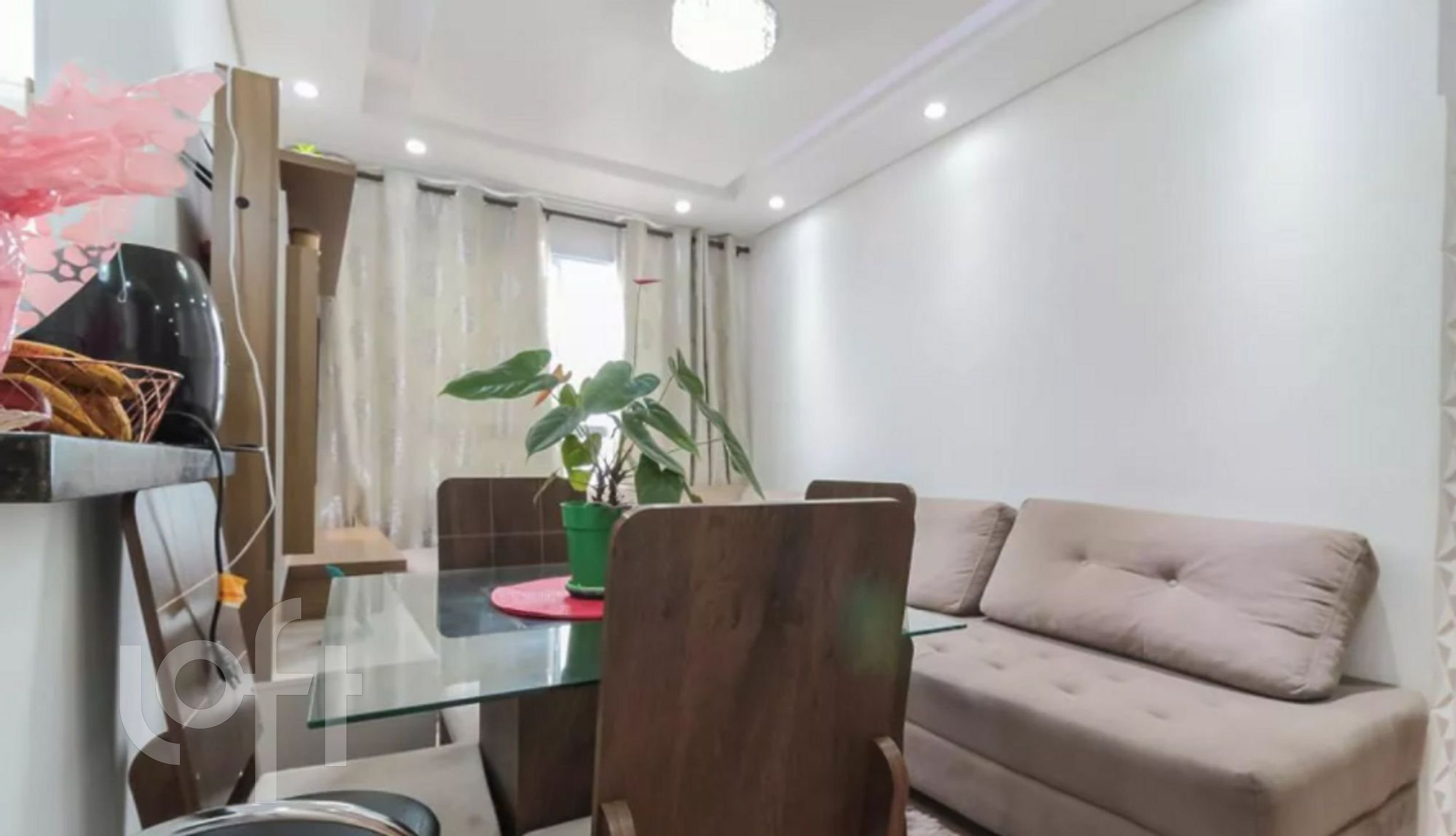 Apartamento à venda com 2 quartos, 47m² - Foto 1