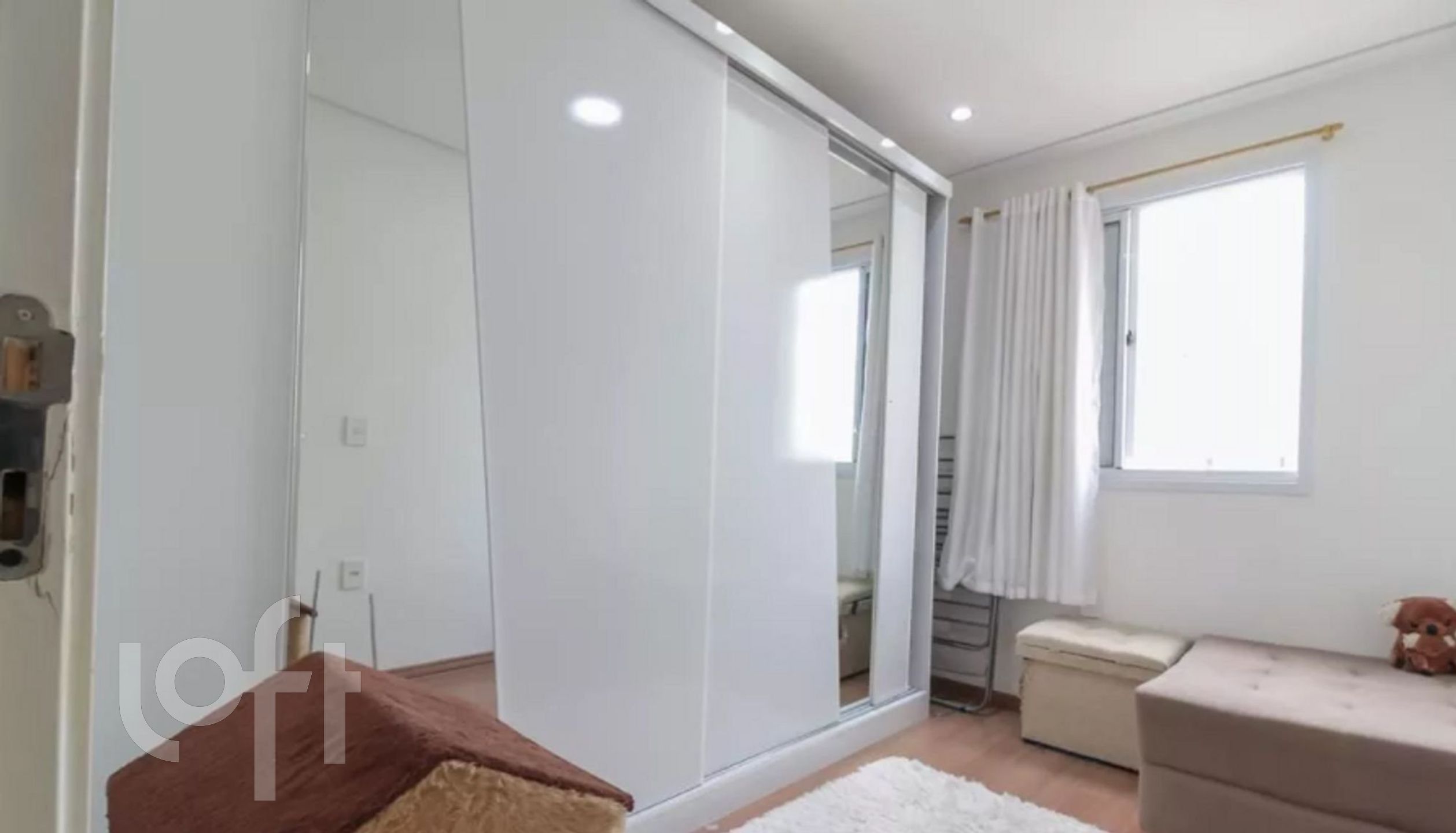 Apartamento à venda com 2 quartos, 47m² - Foto 2