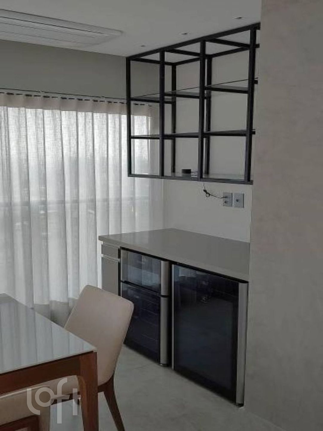 Apartamento à venda com 1 quarto, 70m² - Foto 4