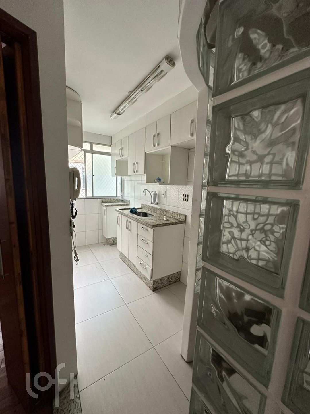 Apartamento à venda com 3 quartos, 91m² - Foto 17