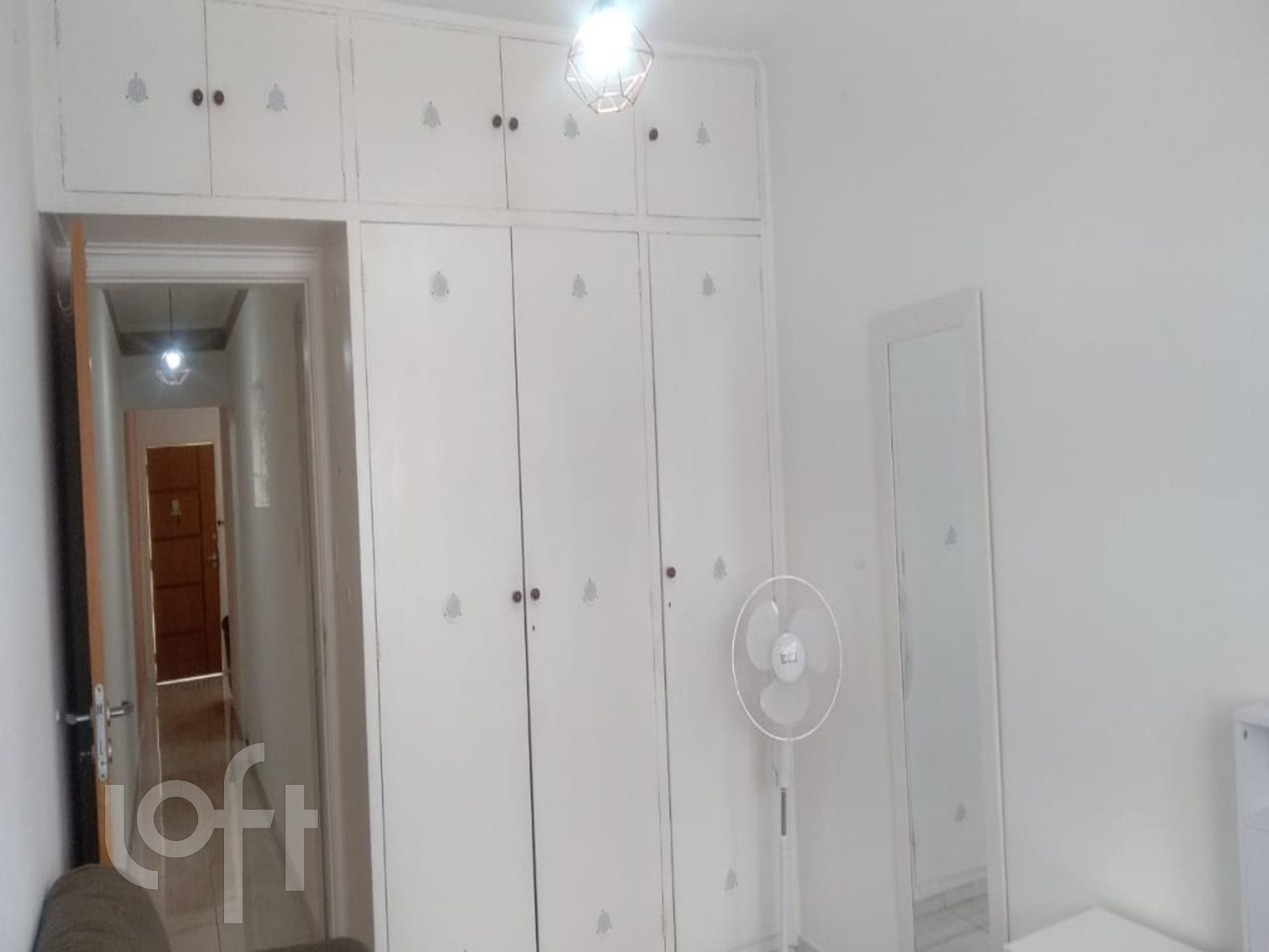 Apartamento à venda com 1 quarto, 40m² - Foto 5