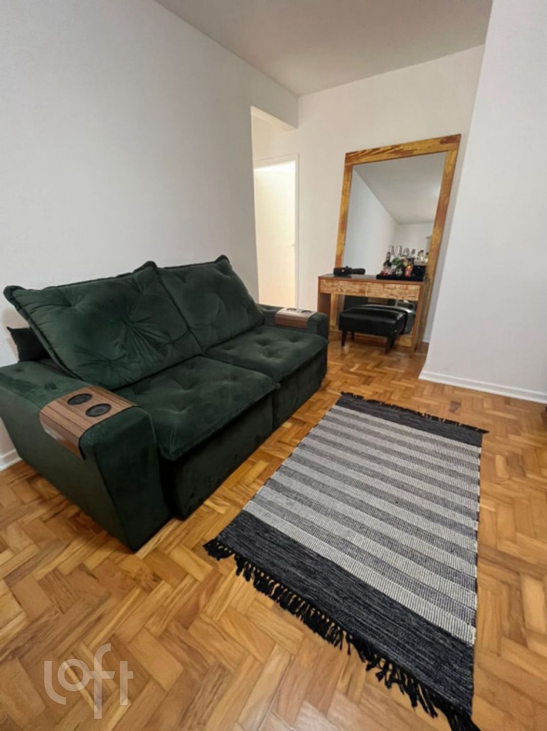 Apartamento à venda com 2 quartos, 71m² - Foto 1