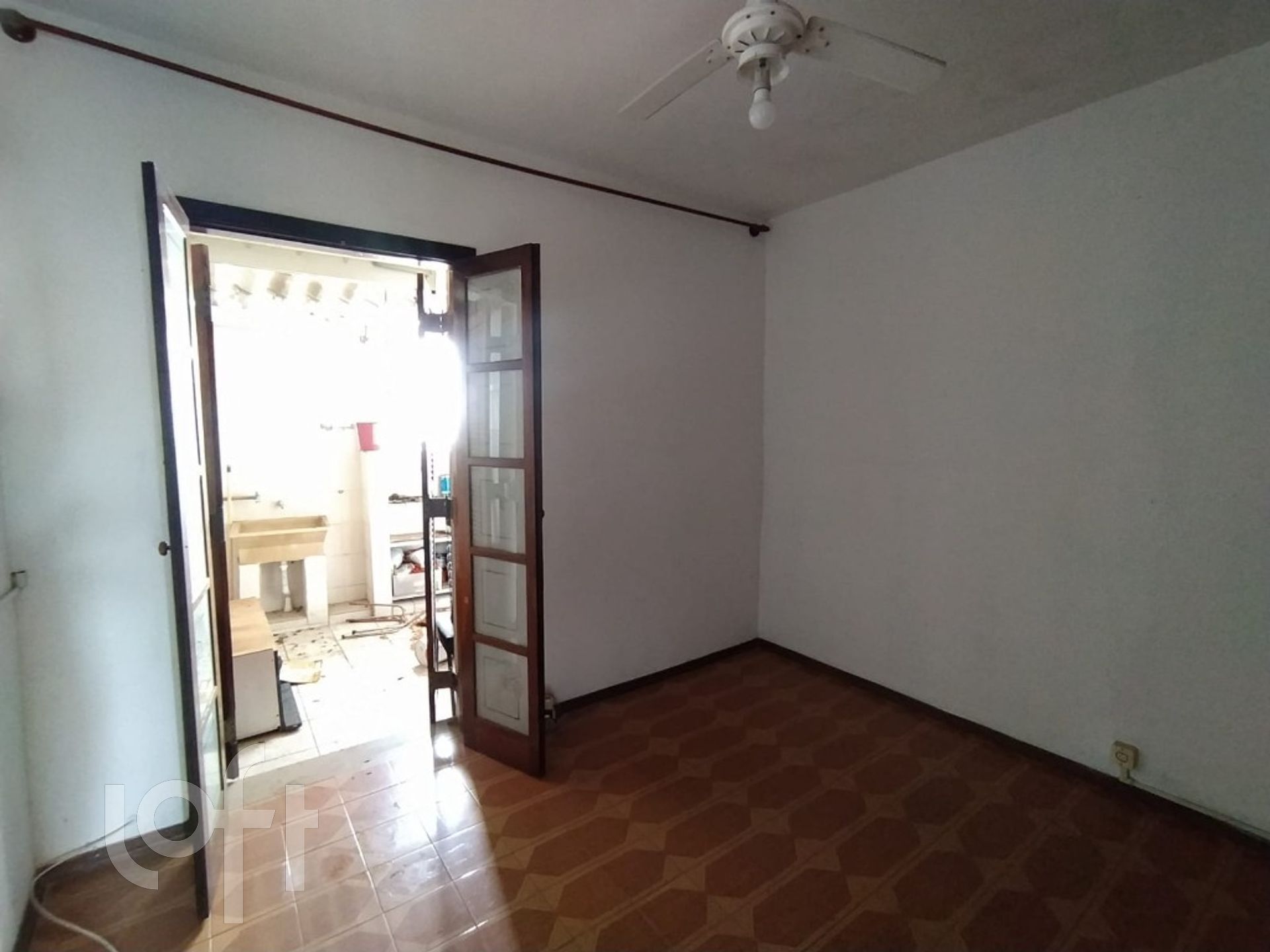 Casa à venda com 2 quartos, 120m² - Foto 18