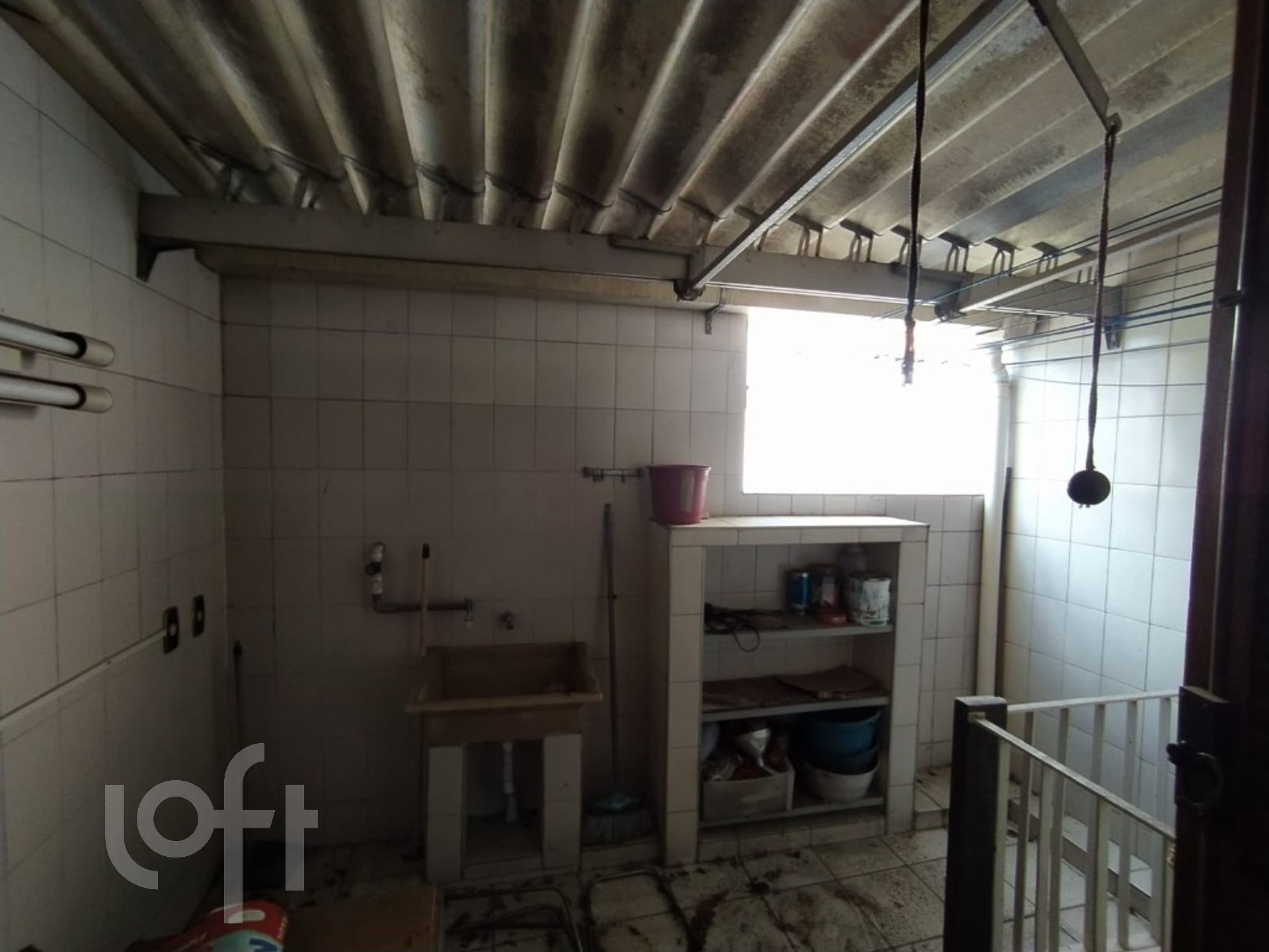 Casa à venda com 2 quartos, 120m² - Foto 14