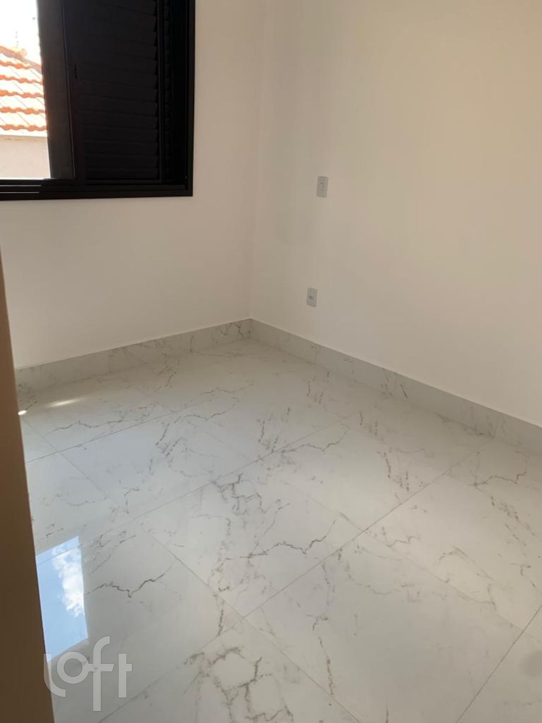 Apartamento à venda com 2 quartos, 42m² - Foto 2