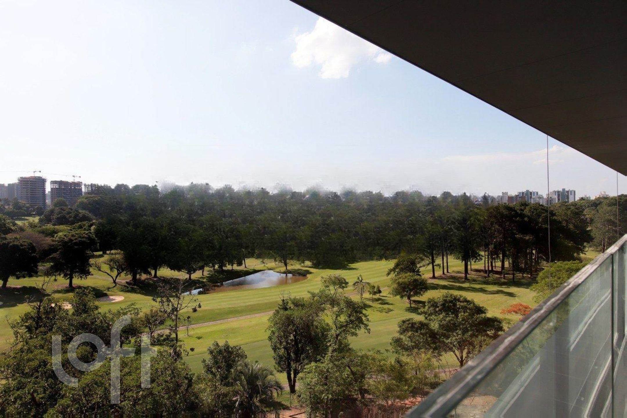 Apartamento com 375m², 4 dormitórios, 4 suítes, 4 vagas, Jardim Europa em Porto Alegre