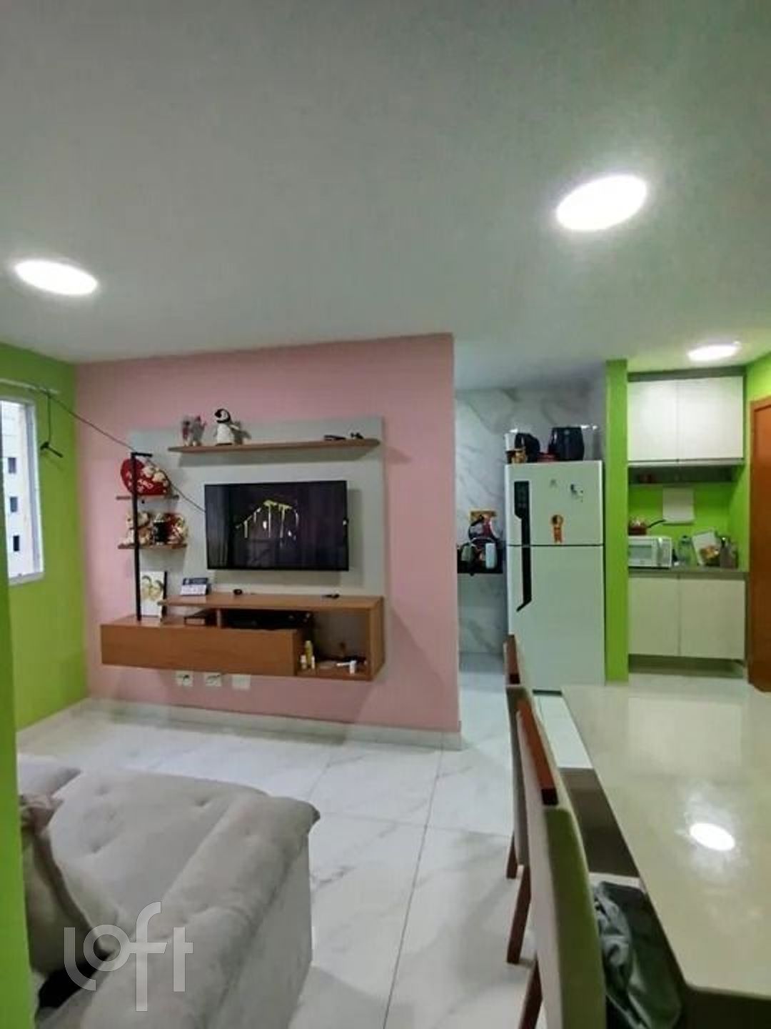 Apartamento à venda com 2 quartos, 44m² - Foto 1