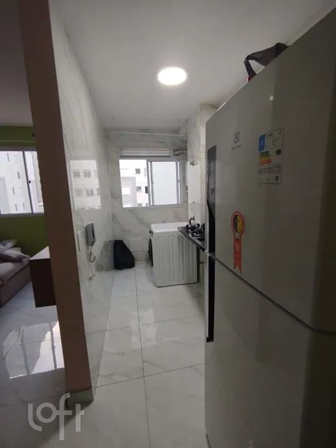 Apartamento à venda com 2 quartos, 44m² - Foto 4