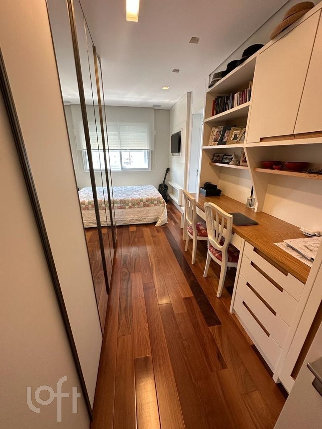 Apartamento à venda com 4 quartos, 210m² - Foto 12