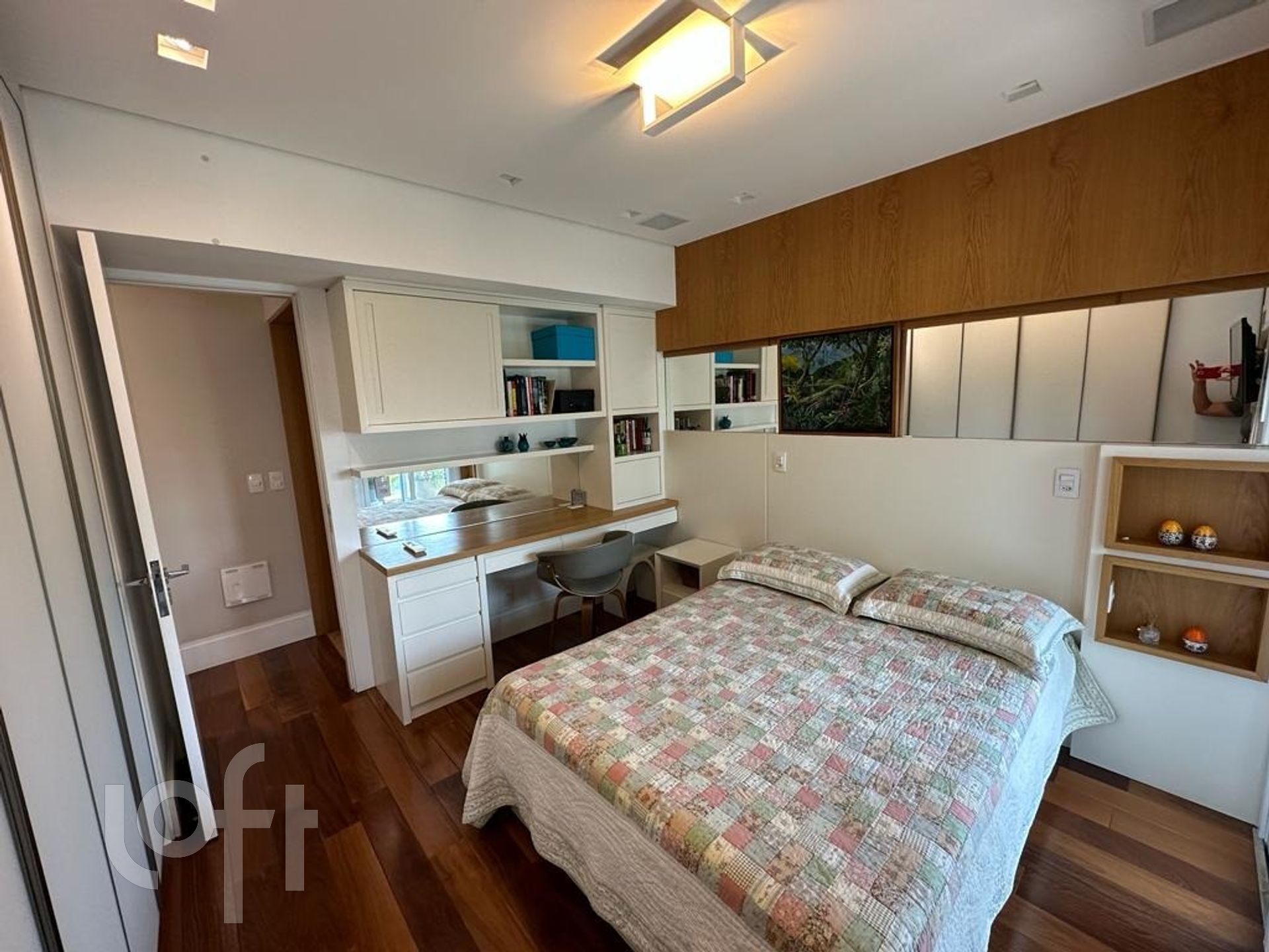 Apartamento à venda com 4 quartos, 210m² - Foto 29