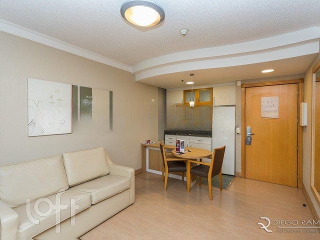 Apartamento com 43m², 1 dormitório, 1 suíte, 1 vaga, Moinhos de Vento em Porto Alegre