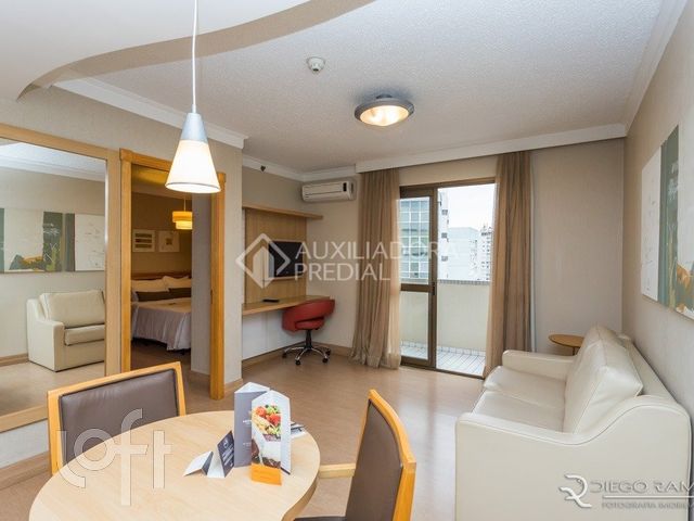 Apartamento com 43m², 1 dormitório, 1 suíte, 1 vaga, Moinhos de Vento em Porto Alegre