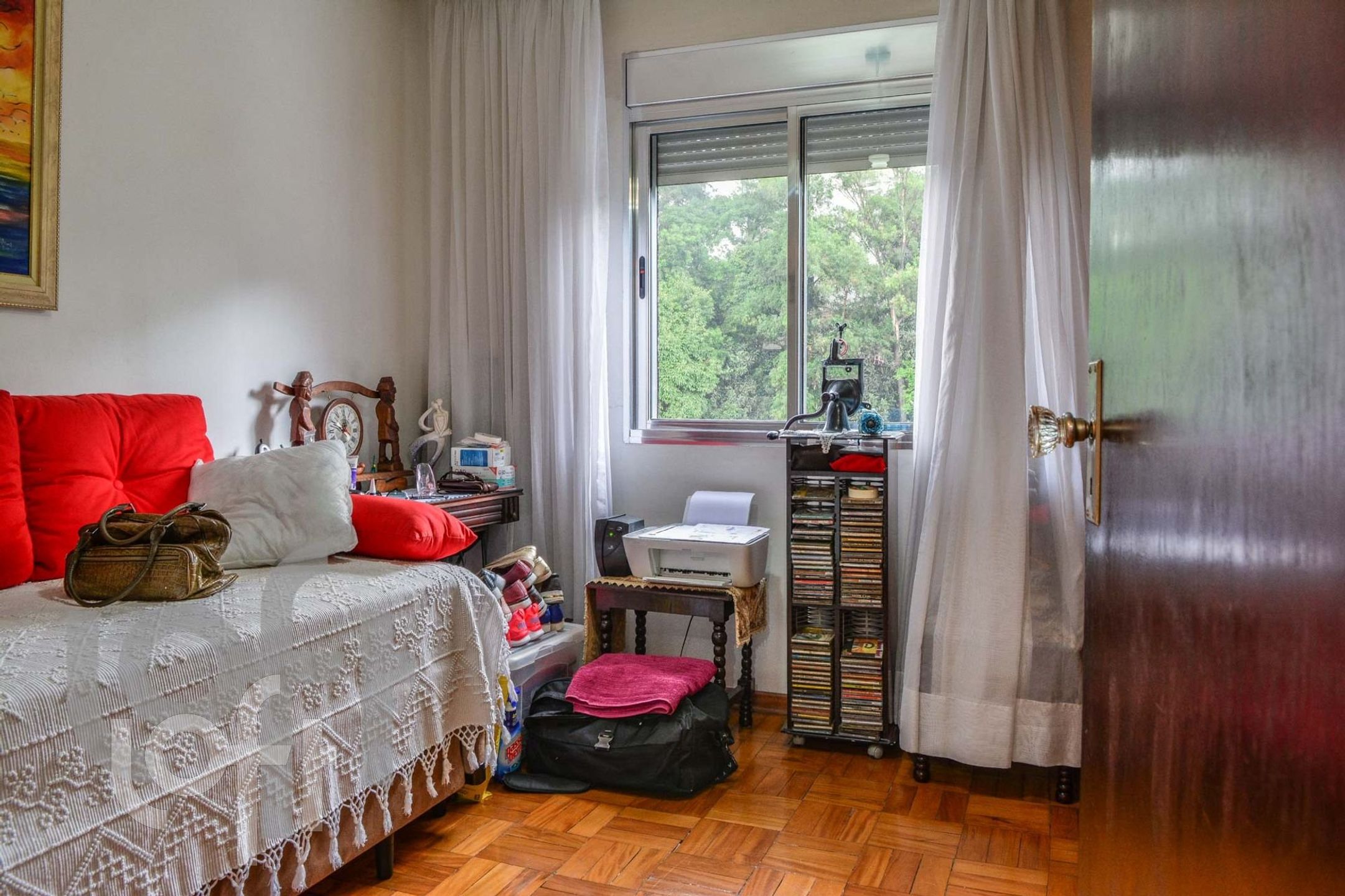 Apartamento à venda com 2 quartos, 64m² - Foto 8