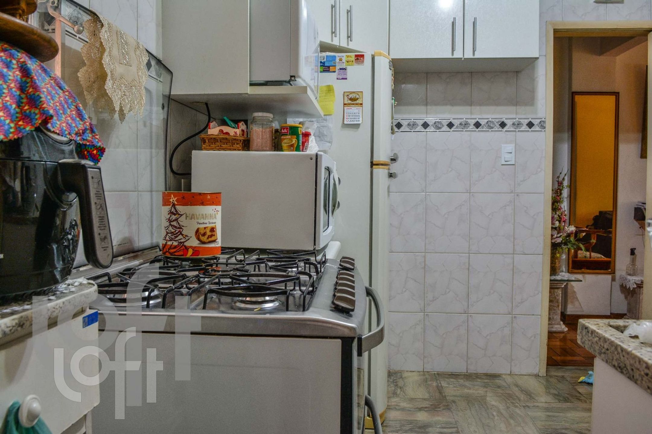 Apartamento à venda com 2 quartos, 64m² - Foto 25