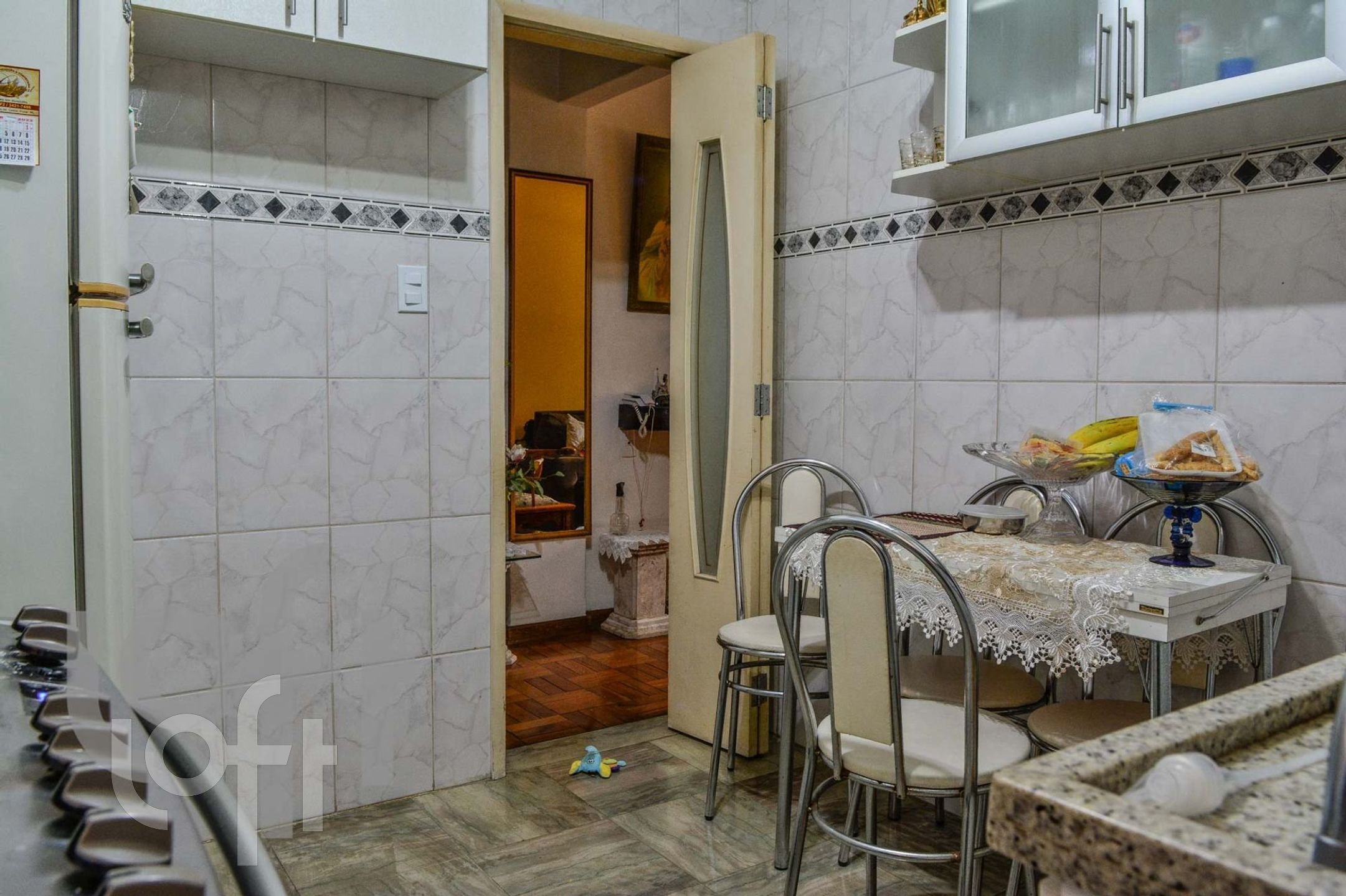 Apartamento à venda com 2 quartos, 64m² - Foto 24